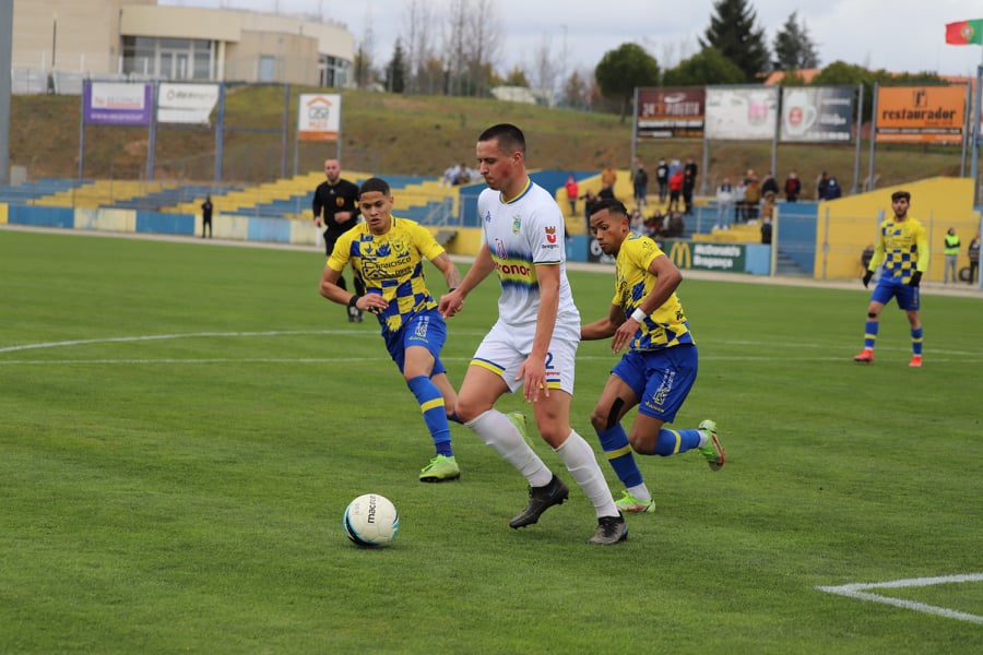 Futebol Bragança e Sendim na final da Taça Distrital Rádio Brigantia